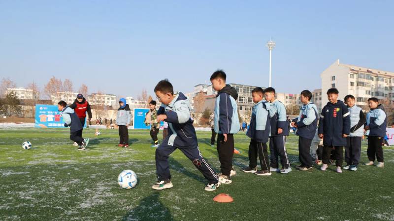 国际米兰防守反击力克尤文